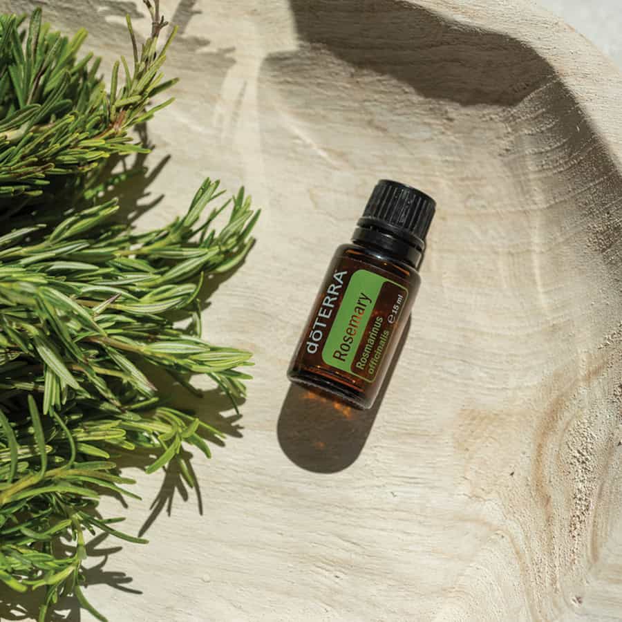 Ulei esențial de rozmarin DoTerra pentru aromaterapie și relaxare.