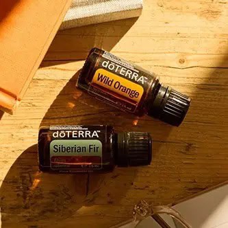 Uleiuri esențiale terapeutice doTERRA Uleiuri esențiale doTERRA Siberian Fir și Wild Orange pentru aromaterapie.
