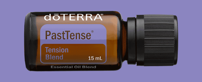 Ulei esențial PastTense doTERRA pentru relaxare și ameliorarea durerilor de cap.